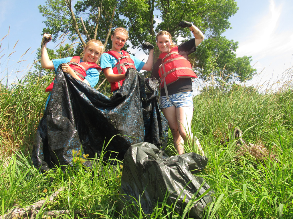 Cleaning the Fox River